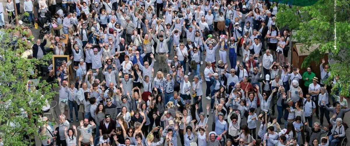 Tentative de record du monde de marinières !