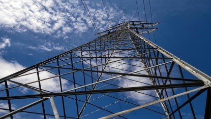 Intempéries : 70 000 foyers privés d’électricité